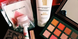 Beitragsbild des Blogbeitrags Boxycharm in Österreich und Deutschland: Lohnt sich die Boxycharm Base Box noch? Jänner 2020 