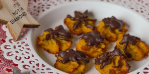 Beitragsbild des Blogbeitrags Eigelb-Berge mit Schokogipfel
