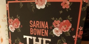 Beitragsbild des Blogbeitrags (Rezension) Bowen, Sarina - The Ivy Years #1 Bevor wir fallen