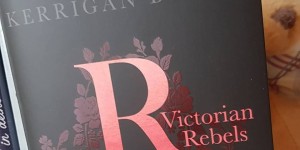 Beitragsbild des Blogbeitrags (Rezension) Byrne, Kerrigan - Victorian Rebels #2 Ein Herz voll dunkler Schatten