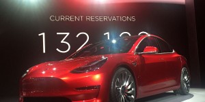 Beitragsbild des Blogbeitrags Tesla Model 3 – die Zukunft der Mobilität?