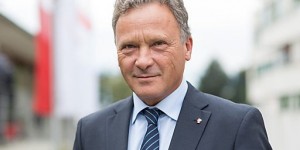 Beitragsbild des Blogbeitrags Präsident der Rechtsanwälte warnt vor Sicherheitspaket 