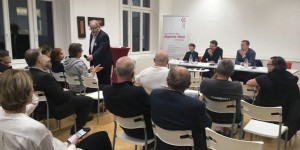 Beitragsbild des Blogbeitrags Nachlese Digitalk „Zukunft der Wissensarbeit – Es geht um den Menschen“ 