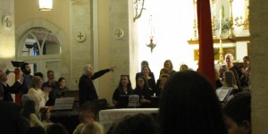 Beitragsbild des Blogbeitrags „Gesänge zur Feier des heiligen Opfers der Messe“ von Schubert gesungen von dem Chor Cantilena in Begleitung von dem Ensemble Con Brio 