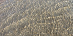 Beitragsbild des Blogbeitrags Glitzern in Tersanas am Abend 