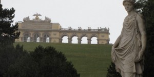 Beitragsbild des Blogbeitrags Regen im märchenhaften Schönbrunn