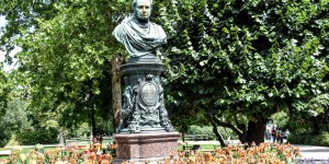 Beitragsbild des Blogbeitrags der Stadtpark in Wien