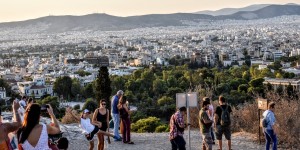 Beitragsbild des Blogbeitrags die Akropolis in Athen 