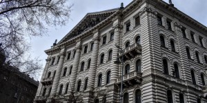 Beitragsbild des Blogbeitrags ein regnerischer Tag in Budapest