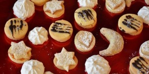 Beitragsbild des Blogbeitrags A Plätzchen a day – keeps the Weihnachtsstress away! 