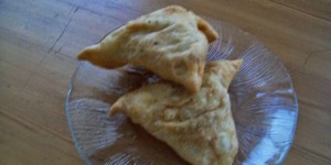 Beitragsbild des Blogbeitrags Vegane Samosa - Indien