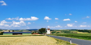 Beitragsbild des Blogbeitrags Radtour zu den Hügelgräbern in der Umgebung