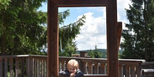 Beitragsbild des Blogbeitrags Nicht ohne meine Mama - wenn Kinder plötzlich anhänglich werden 