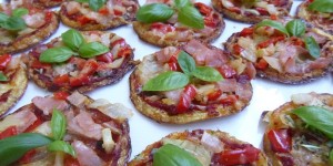 Beitragsbild des Blogbeitrags [Rezepte]: Karfiol-Pizzettis (glutenfrei) 