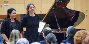 Beitragsbild des Blogbeitrags Konzert des Klavierduos Valenta und Schüttengruber
