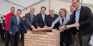 Beitragsbild des Blogbeitrags Grundsteinlegung für das neue Traude Dierdorf Stadtheim