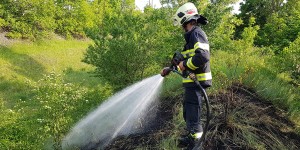 Beitragsbild des Blogbeitrags Bahndammbrand an der Äußeren Bahnzeile in Wr. Neustadt