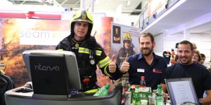 Beitragsbild des Blogbeitrags Weltrekord: in Atemschutzmontur 12 Stunden auf dem Laufband