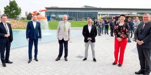 Beitragsbild des Blogbeitrags Wiener Neustadt: Freibereich der „Aqua Nova“ offiziell eröffnet