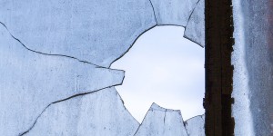 Beitragsbild des Blogbeitrags Versuchte Einbrüche in Wr. Neustadt und Neunkirchen geklärt