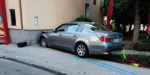 Beitragsbild des Blogbeitrags Verkehrsunfall in Wr. Neustadt: zwei 14-Jährige von Pkw erfasst