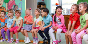 Beitragsbild des Blogbeitrags „Weltkindertag 2020“: Maßnahmen für Kinder und Familien
