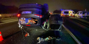 Beitragsbild des Blogbeitrags Fahrzeugüberschlag auf der A2 bei Wr. Neustadt