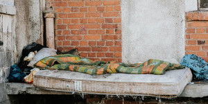 Beitragsbild des Blogbeitrags Wr. Neustadt: Obdachloser leblos aufgefunden – die Fakten 