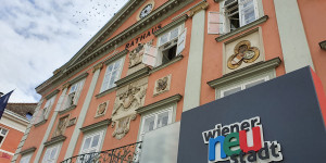 Beitragsbild des Blogbeitrags Wiener Neustadt: Alkoholverbot in der Innenstadt wird nun exekutiert 