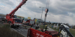 Beitragsbild des Blogbeitrags Wiener Neustadt: Reifen löste sich von Sattelzug