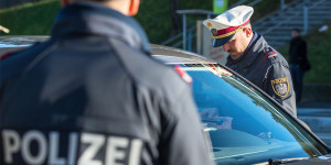 Beitragsbild des Blogbeitrags Illegales Roadrunner-Treffen im Raum Wiener Neustadt