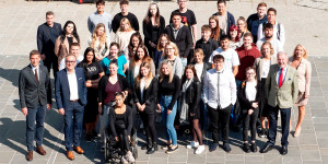 Beitragsbild des Blogbeitrags Wiener Neustadt: 70 Lehrlinge in sechs Jahren aufgenommen