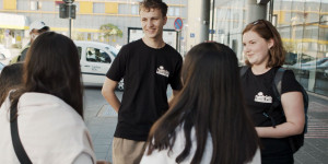 Beitragsbild des Blogbeitrags Wiener Neustadt: Streetworkern über die Schulter geschaut