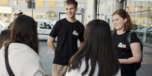 Beitragsbild des Blogbeitrags Wiener Neustadt: Streetworkern über die Schulter geschaut 