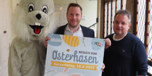 Beitragsbild des Blogbeitrags Der Osterhase besucht am Karsamstag die Innenstadt und Aqua Nova