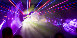 Beitragsbild des Blogbeitrags Imposante Lasershow an der Militärakademie in Wiener Neustadt