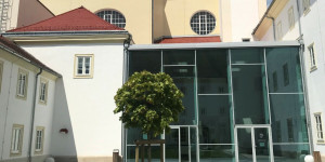 Beitragsbild des Blogbeitrags Die Bibliothek im Zentrum startet in den Lesesommer