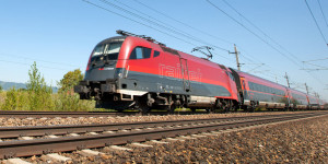 Beitragsbild des Blogbeitrags Zugausfälle und Umleitungen auf Südbahn bis Sonntag 
