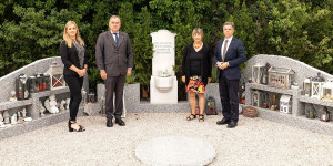 Beitragsbild des Blogbeitrags Frühchengrab am Wiener Neustädter Friedhof saniert 