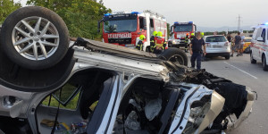 Beitragsbild des Blogbeitrags Mehrere Verletzte nach Verkehrsunfall bei Bad Fischau 