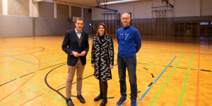 Beitragsbild des Blogbeitrags Pilotprojekt: Wiener Neustadt öffnet Sporthallen in den Ferien 