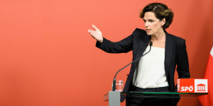 Beitragsbild des Blogbeitrags NÖ-Wahl: Reaktionen und Stimmen aus den Parteizentralen