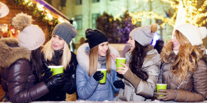 Beitragsbild des Blogbeitrags Wiener Neustadt: Startschuss für den Charity-Advent am Hauptplatz
