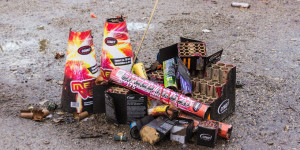 Beitragsbild des Blogbeitrags Schwerer Pyrotechnikunfall in Wiener Neustadt