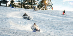 Beitragsbild des Blogbeitrags Irrtümlich auf Skipiste unterwegs: Rodelunfall am Semmering 