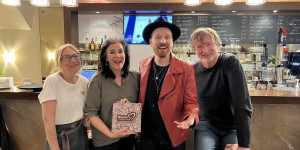 Beitragsbild des Blogbeitrags YourStage – The Open Mic Night: Eine Plattform für lokale Songwriter