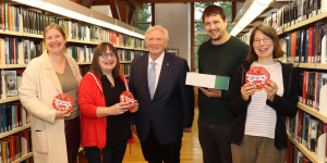 Beitragsbild des Blogbeitrags Neunkirchner Bücherei unter TOP 10-Bibliotheken Österreichs