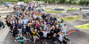 Beitragsbild des Blogbeitrags Eröffnung: das ist der “jump & pump track Wiener Neustadt” 