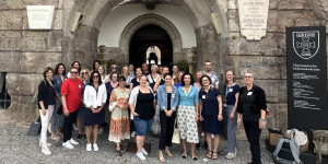 Beitragsbild des Blogbeitrags Projekt „Berufsstolz in der Pflege“ – Besuch der MilAk