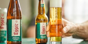 Beitragsbild des Blogbeitrags Tag des Bieres: Die Privatbrauerei Egger öffnet ihre Türen und gibt Einblicke in das Brau-Handwerk